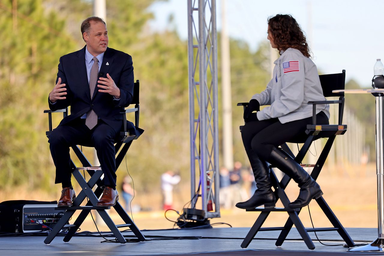 NASA Administrator Jim Bridenstine discusses SLS Rocket Core Stage hot fire test with host Leigh D’Angelo.