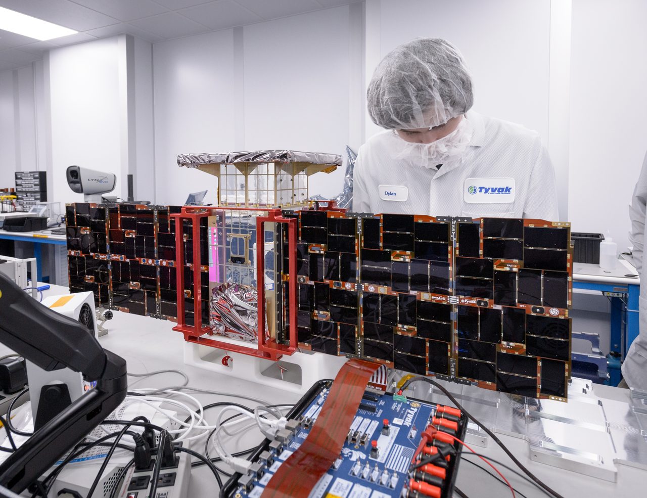 Illustration of a satellite system designed for autonomous positioning in cislunar space.