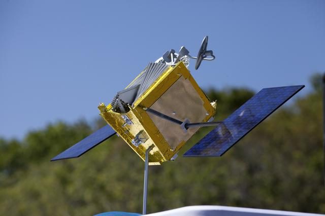Ceremonial groundbreaking event for One Web Satellites, featuring officials and dignitaries with shovels.