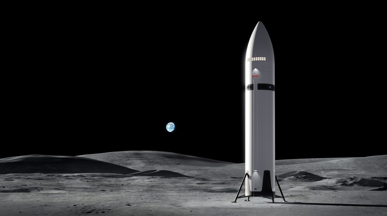 Artist's concept of SpaceX Starship HLS on the Moon, showing its elevator system for astronaut transport.