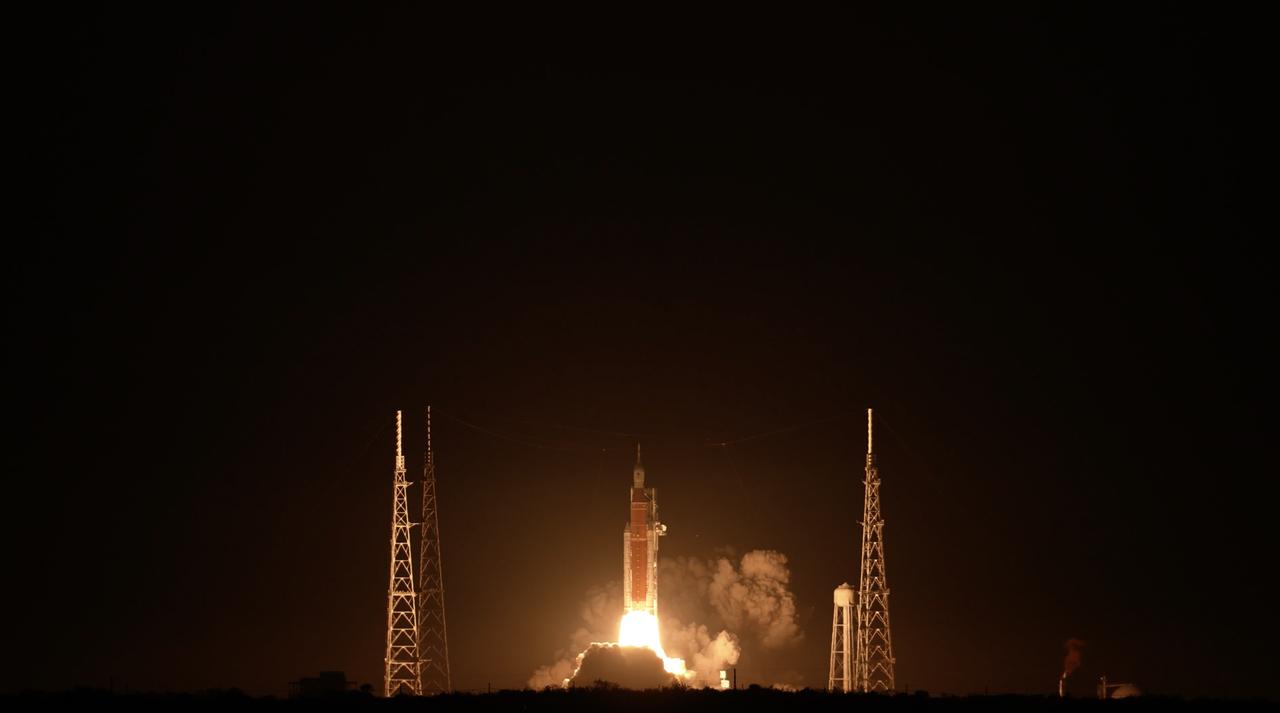 NASA's Space Launch System lifting off on the Artemis I mission